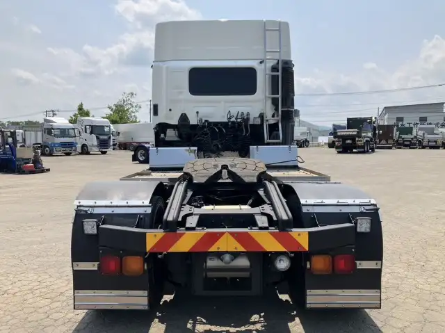 平成30年04月中古大型トラクタヘッド日野プロフィアの画像6