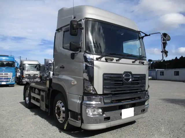 車検付（R7.12）平成26年　日野　トラクタ　410馬力　AT　第五輪：9,600kg　一括緩和（11,500kg）の画像3