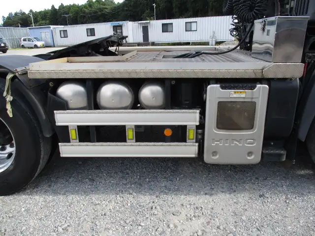 車検付(R7.12)平成26年 日野 トラクタ 410馬力 AT 第五輪:9,600kg 一括緩和(11,500kg)の画像25