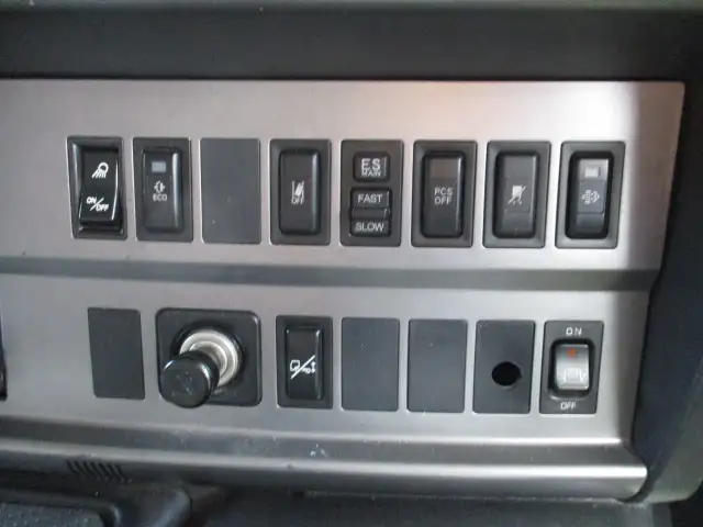 車検付（R7.12）平成26年　日野　トラクタ　410馬力　AT　第五輪：9,600kg　一括緩和（11,500kg）の画像40