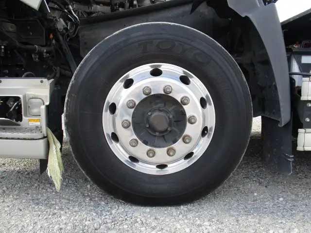 車検付(R7.12)平成26年 日野 トラクタ 410馬力 AT 第五輪:9,600kg 一括緩和(11,500kg)の画像9