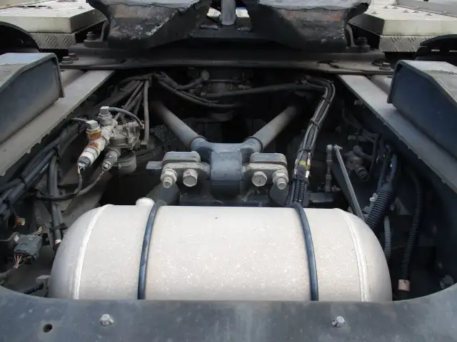 平成28年06月中古大型トラクタヘッド日野プロフィアの画像19