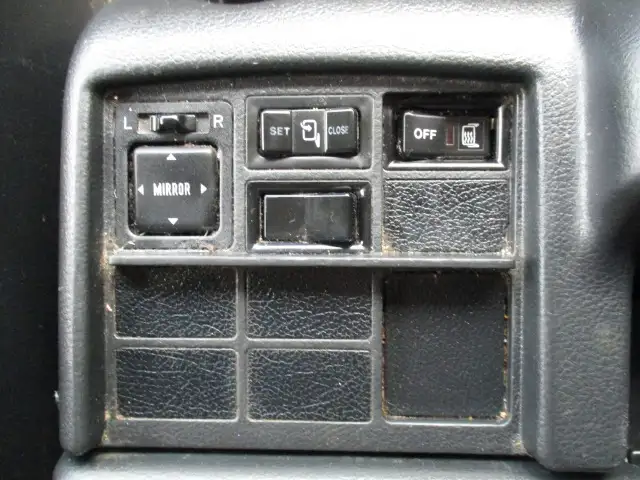 平成28年06月中古大型トラクタヘッド日野プロフィアの画像34