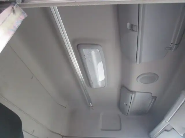 平成28年06月中古大型トラクタヘッド日野プロフィアの画像44