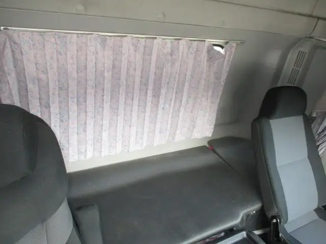 平成28年06月中古大型トラクタヘッド日野プロフィアの画像46