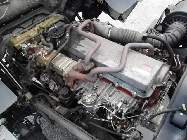 平成28年06月中古大型トラクタヘッド日野プロフィアの画像48