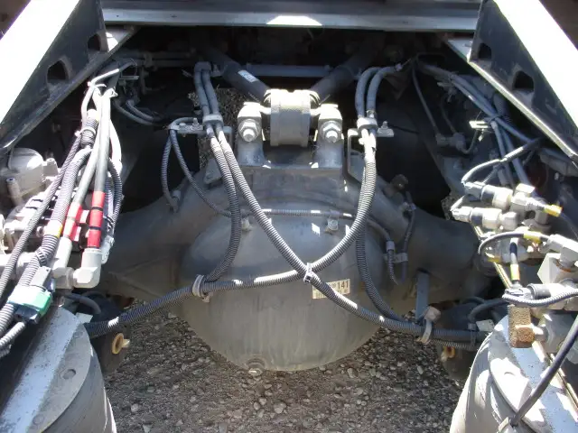 車検付(R7.10) 平成29年 いすゞ トラクタ D尺 カスタム ハイルーフ 460馬力 F8(hi/Lo) 第五輪:11,500㎏ 距離:53万㎞の画像14