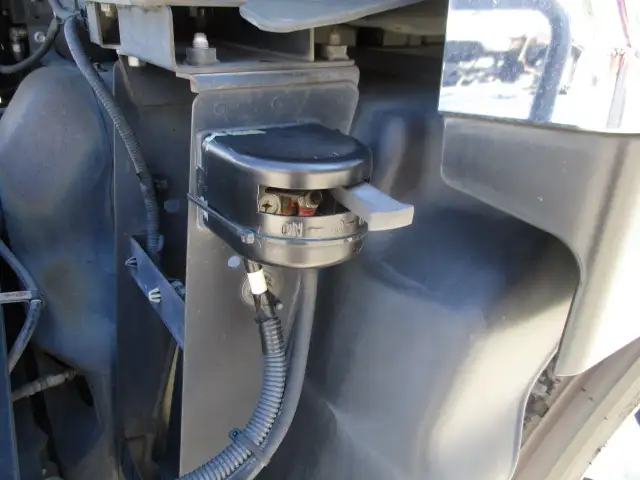 車検付(R7.10) 平成29年 いすゞ トラクタ D尺 カスタム ハイルーフ 460馬力 F8(hi/Lo) 第五輪:11,500㎏ 距離:53万㎞の画像16