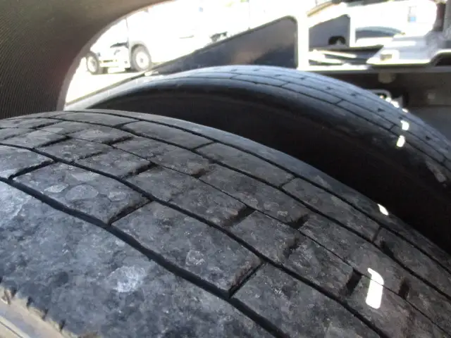 車検付(R7.10) 平成29年 いすゞ トラクタ D尺 カスタム ハイルーフ 460馬力 F8(hi/Lo) 第五輪:11,500㎏ 距離:53万㎞の画像23