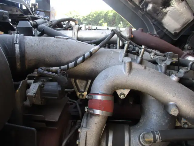 車検付(R7.10) 平成29年 いすゞ トラクタ D尺 カスタム ハイルーフ 460馬力 F8(hi/Lo) 第五輪:11,500㎏ 距離:53万㎞の画像34