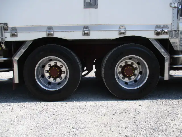 平成27年02月中古大型冷凍バン・ウィング三菱ふそうスーパーグレートの画像12