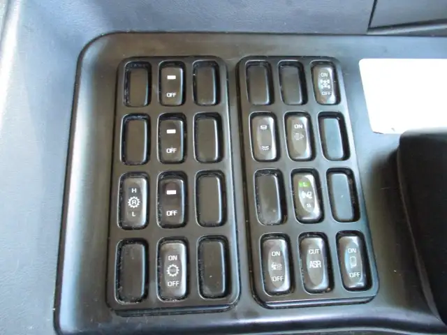 平成27年02月中古大型冷凍バン・ウィング三菱ふそうスーパーグレートの画像41