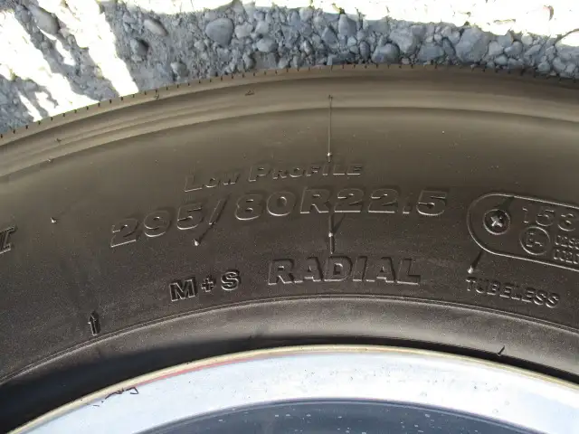 平成29年04月中古大型トラクタヘッド日産UDクオンの画像13