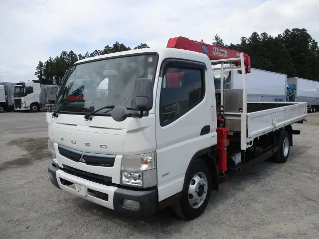 平成29年11月中古小型クレーン付三菱ふそうキャンターの画像1