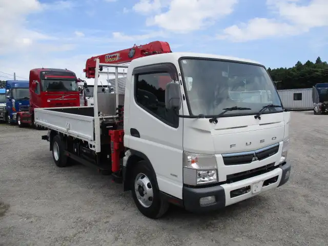 平成29年11月中古小型クレーン付三菱ふそうキャンターの画像3