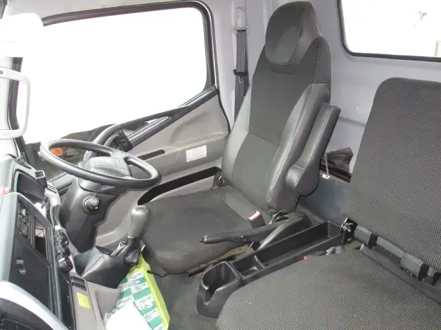 平成29年11月中古小型クレーン付三菱ふそうキャンターの画像47