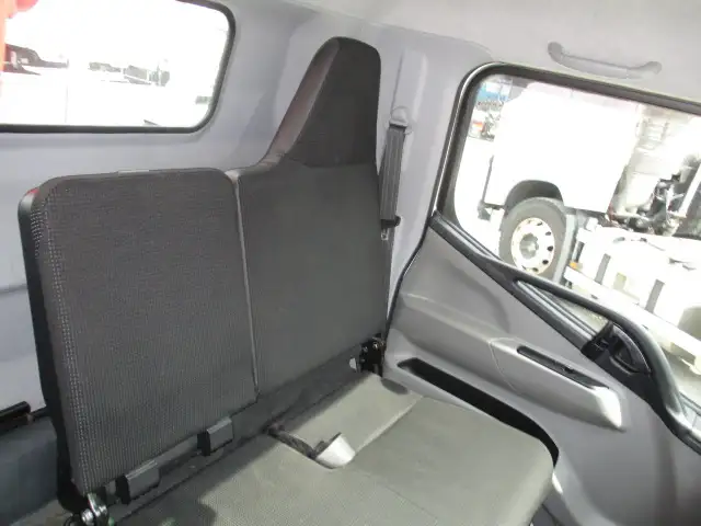 平成29年11月中古小型クレーン付三菱ふそうキャンターの画像48