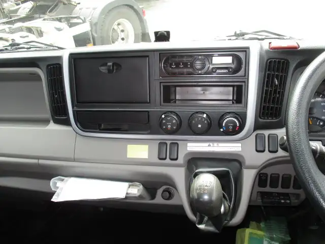 平成29年11月中古小型クレーン付三菱ふそうキャンターの画像49