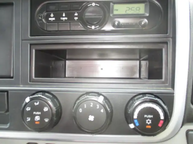 平成29年11月中古小型クレーン付三菱ふそうキャンターの画像50