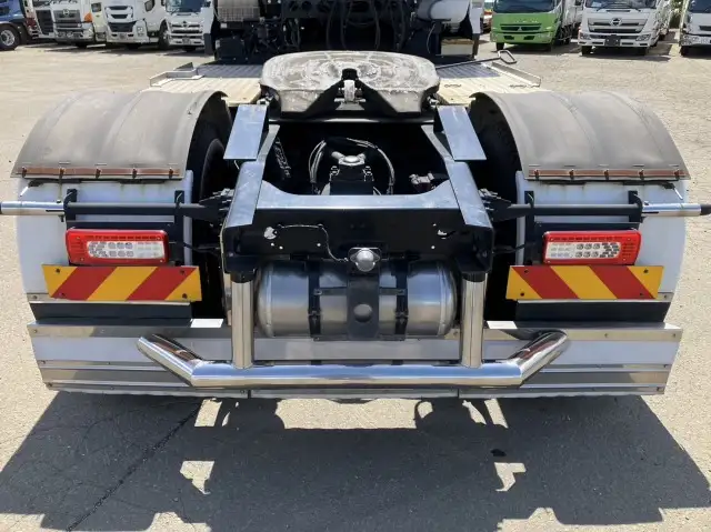 令和04年03月中古大型トラクタヘッド日産UDクオンの画像14