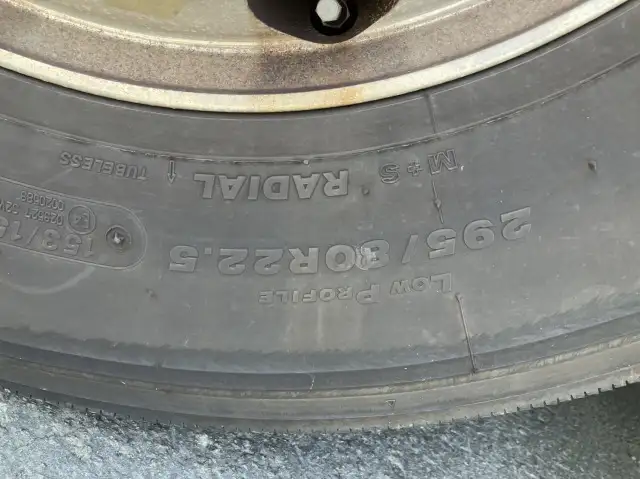 令和04年03月中古大型トラクタヘッド日産UDクオンの画像29