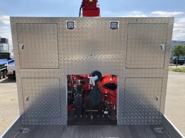 令和05年02月中古大型クレーン付三菱ふそうスーパーグレートの画像13