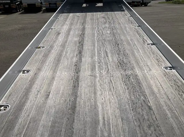 令和05年02月中古大型クレーン付三菱ふそうスーパーグレートの画像16