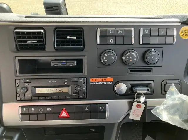 令和05年02月中古大型クレーン付三菱ふそうスーパーグレートの画像51