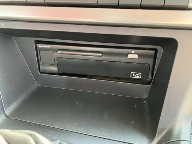 令和05年02月中古大型クレーン付三菱ふそうスーパーグレートの画像54