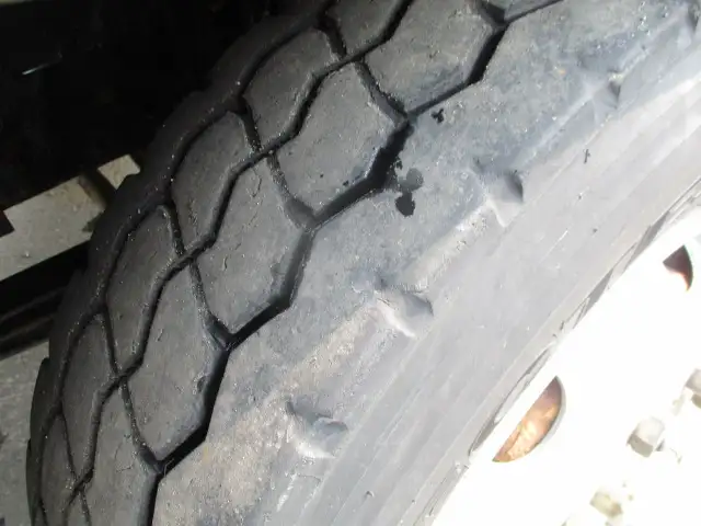 平成14年03月中古大型ダンプ日野日野の画像40