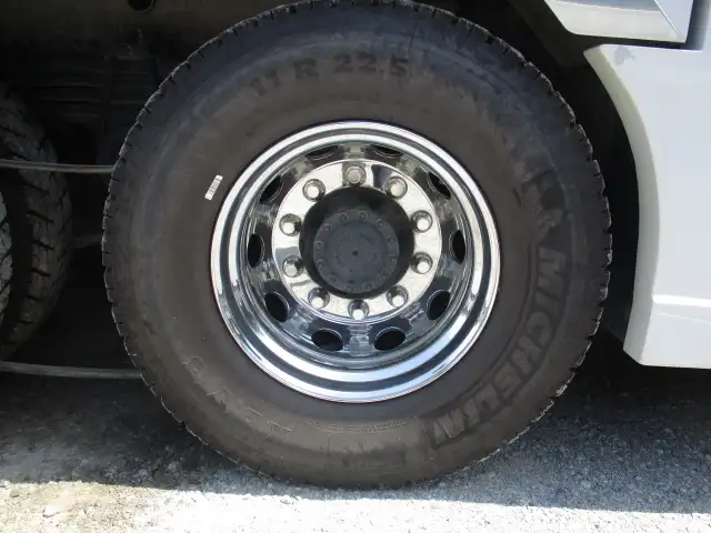 令和03年12月中古大型ダンプ日産UDクオンの画像15