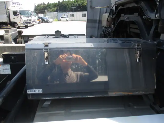 令和03年12月中古大型ダンプ日産UDクオンの画像40