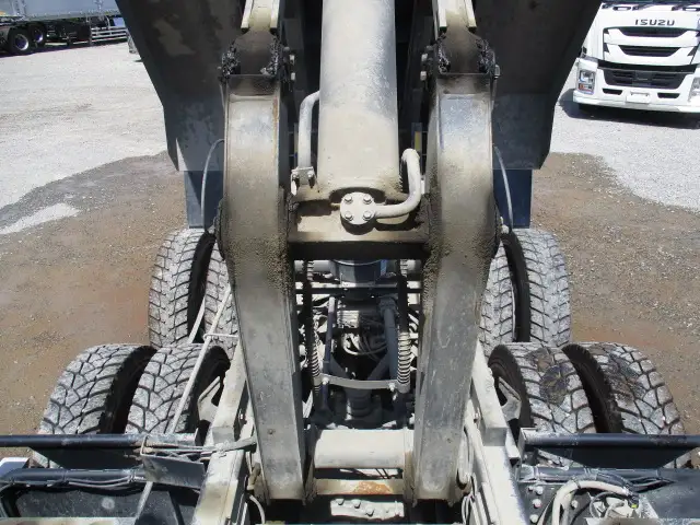 令和03年12月中古大型ダンプ日産UDクオンの画像43