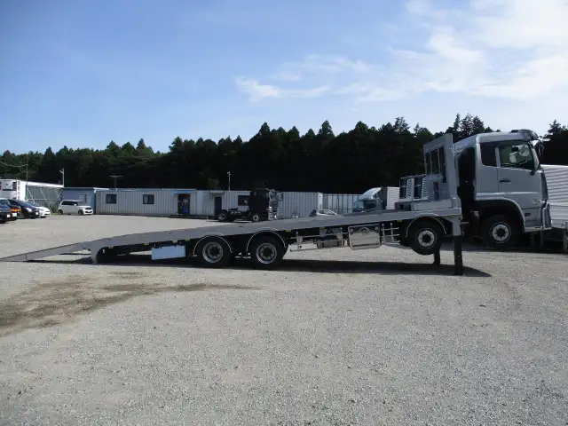 令和06年03月中古大型重機運搬車日産UDクオンの画像16