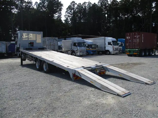 令和06年03月中古大型重機運搬車日産UDクオンの画像19