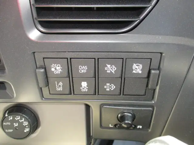 令和06年03月中古大型重機運搬車日産UDクオンの画像31