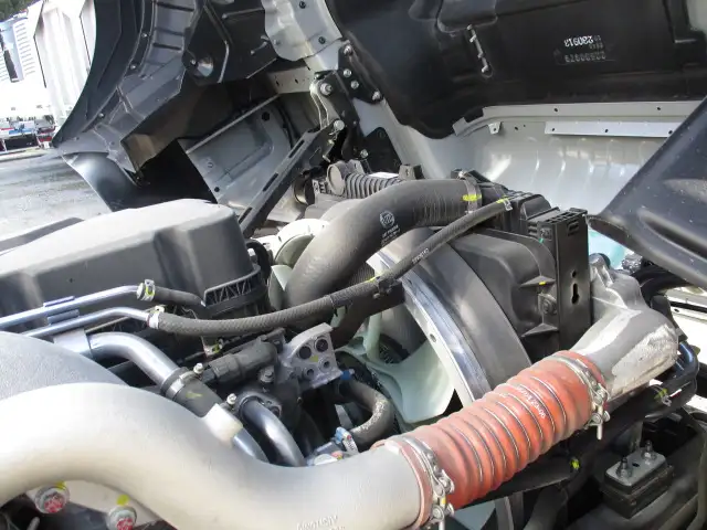 令和06年03月中古大型重機運搬車日産UDクオンの画像43