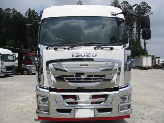 令和1年 いすゞ トラクタ 460馬力 Hi/Lo8速 第五輪荷重11,500kg の画像2