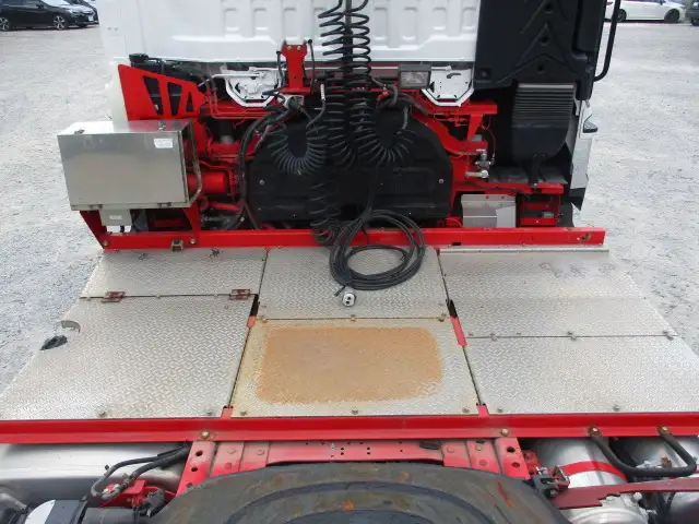 令和1年 いすゞ トラクタ 460馬力 Hi/Lo8速 第五輪荷重11,500kg の画像23