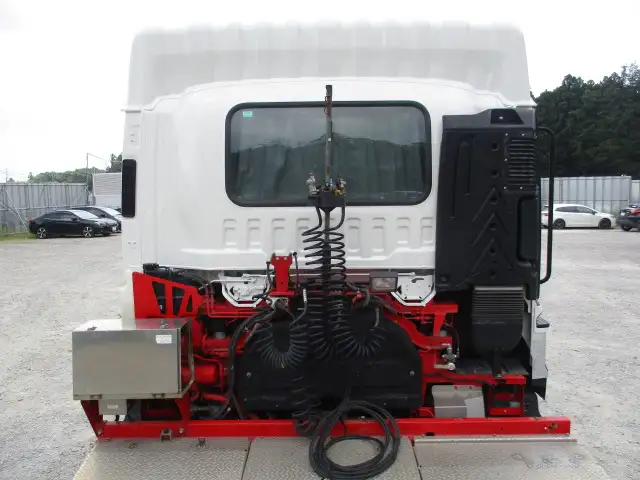 令和1年 いすゞ トラクタ 460馬力 Hi/Lo8速 第五輪荷重11,500kg の画像24