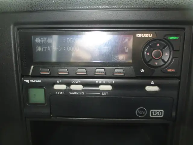 令和1年 いすゞ トラクタ 460馬力 Hi/Lo8速 第五輪荷重11,500kg の画像35