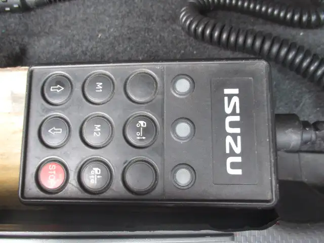 令和1年 いすゞ トラクタ 460馬力 Hi/Lo8速 第五輪荷重11,500kg の画像44