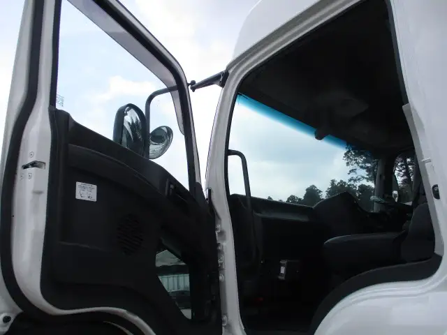 令和1年 いすゞ トラクタ 460馬力 Hi/Lo8速 第五輪荷重11,500kg の画像45