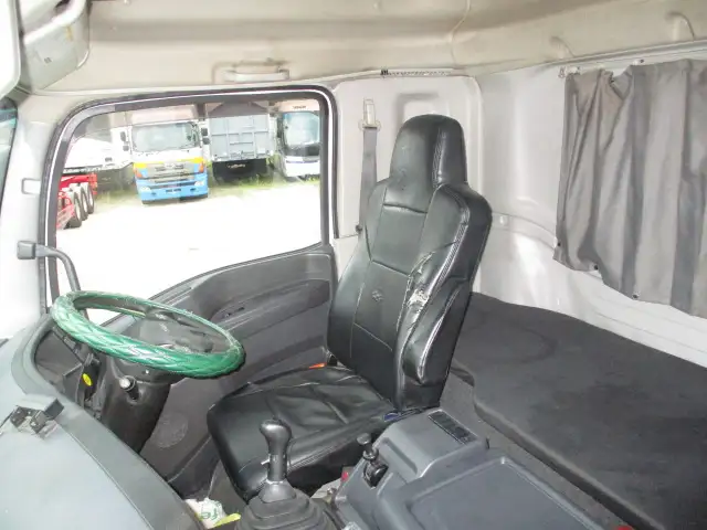 令和1年 いすゞ トラクタ 460馬力 Hi/Lo8速 第五輪荷重11,500kg の画像49