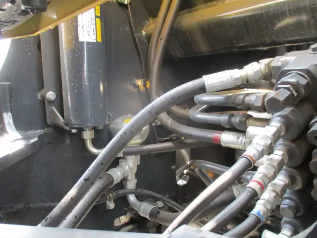 令和02年05月中古その他建設機械・フォークリフトコマツWA100-8の画像14