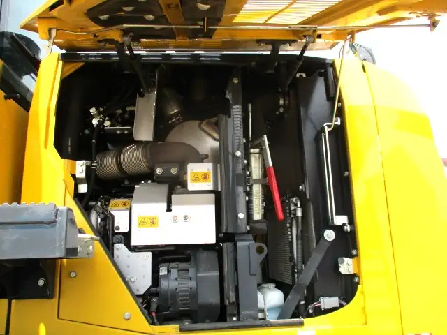 令和02年05月中古その他建設機械・フォークリフトコマツWA100-8の画像20