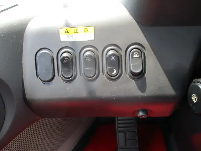 令和02年05月中古その他建設機械・フォークリフトコマツWA100-8の画像31