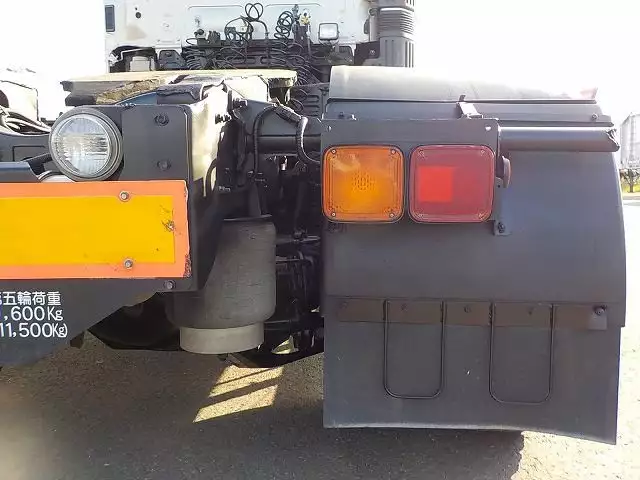 平成20年03月中古大型トラクタヘッド日野日野の画像23