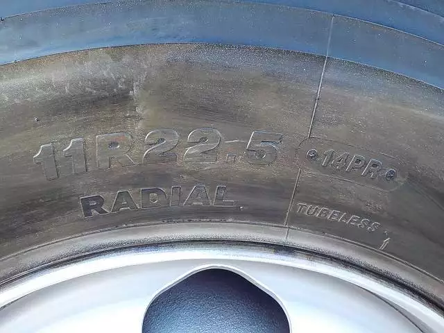 平成20年03月中古大型トラクタヘッド日野日野の画像7