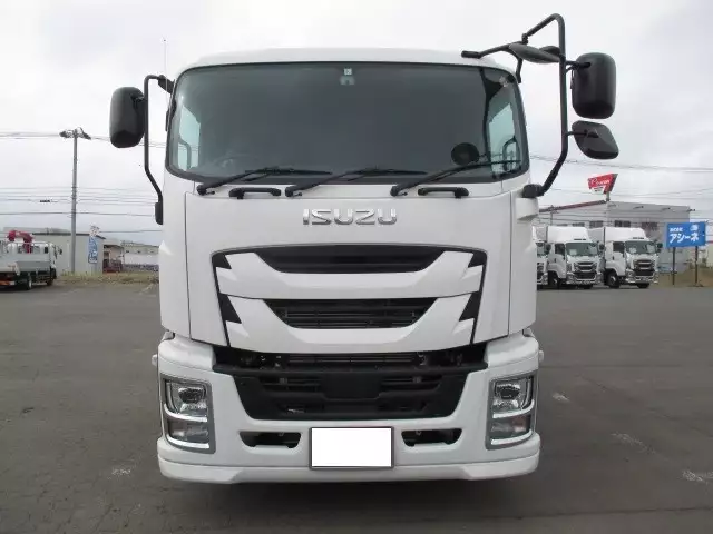 平成29年10月中古大型クレーン付いすゞギガの画像2